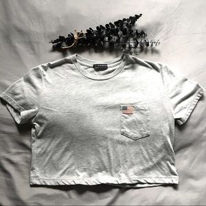 Brandy Melville / USA Crop Tee